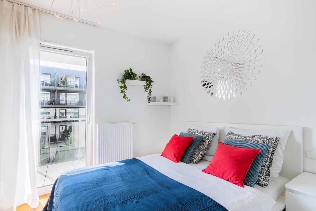 Apartamenty Homely Place Serce Poznania - Stary Rynek - Parking Zimmer foto