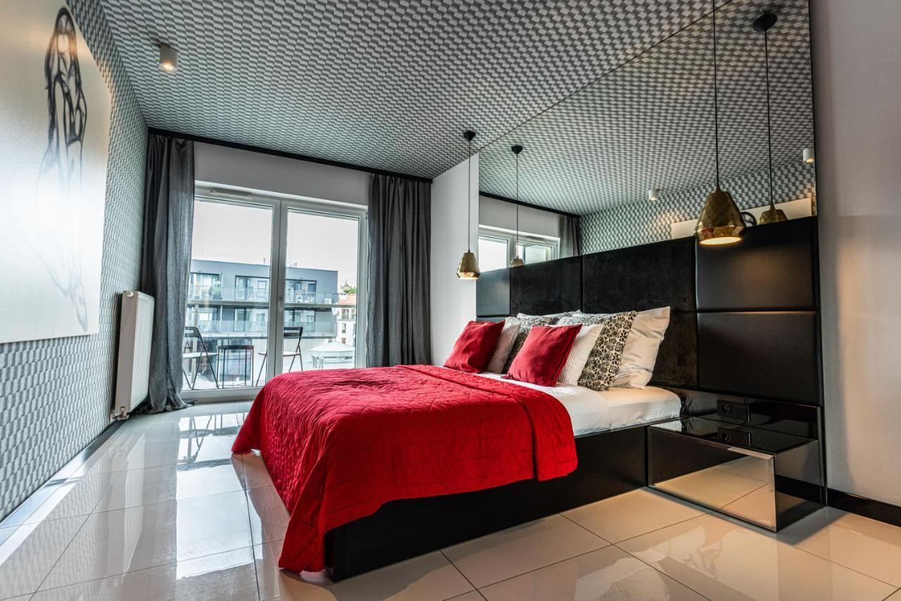 Apartamenty Homely Place Serce Poznania - Stary Rynek - Parking Exterior foto