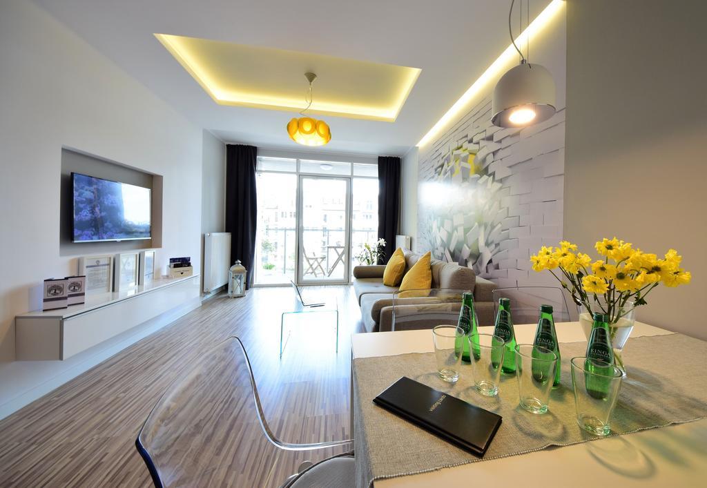 Apartamenty Homely Place Serce Poznania - Stary Rynek - Parking Exterior foto